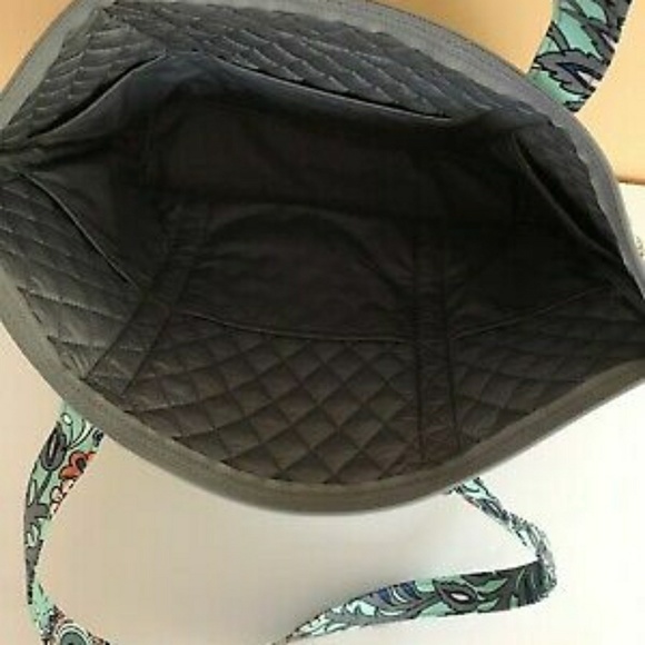 NWT VERA BRADLEY VILLAGER in FAN FLOWERS - Picture 5 of 6